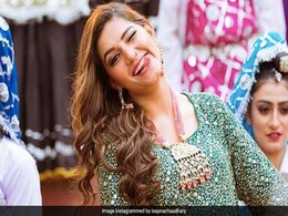 Sapna Choudhary का पिंक सिटी में 'तेरी आंख्या का यो काजल' पर धमाल, वायरल हुआ Video Sapna Choudhary का पिंक सिटी में 'तेरी आंख्या का यो काजल' पर धमाल, वायरल हुआ Video