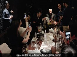 Pic: Priyanka Chopra And Nick Jonas Celebrate With Siddharth And Ishita Post Roka Pic: Priyanka Chopra And Nick Jonas Celebrate With Siddharth And Ishita Post Roka