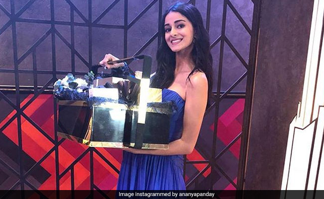 Ananya Panday Wants To Go On A <I>Koffee</i> Date With Kartik Aaryan (+Sara Ali Khan)