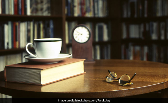 5 Stylish Coffee Tables Under Rs 5,000 To Get