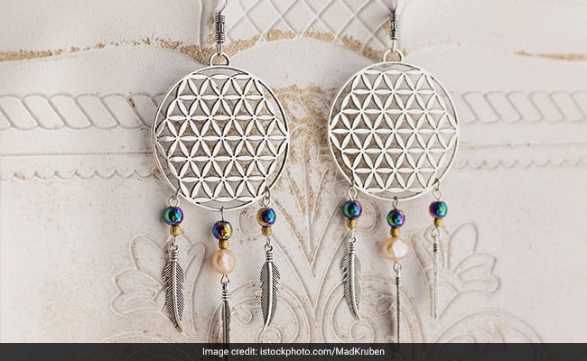 7 Chic Fish Hook Earrings To Amp Up Your Everyday Style