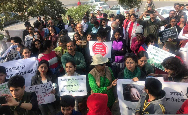 "For Life And Lung": Gurugram Residents March To Save Aravalli Forests