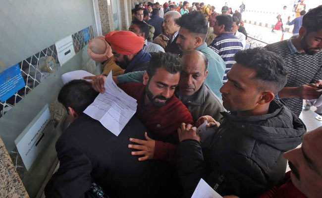 Amid India-Pak Tensions, Airlines Offer Relief To Passengers