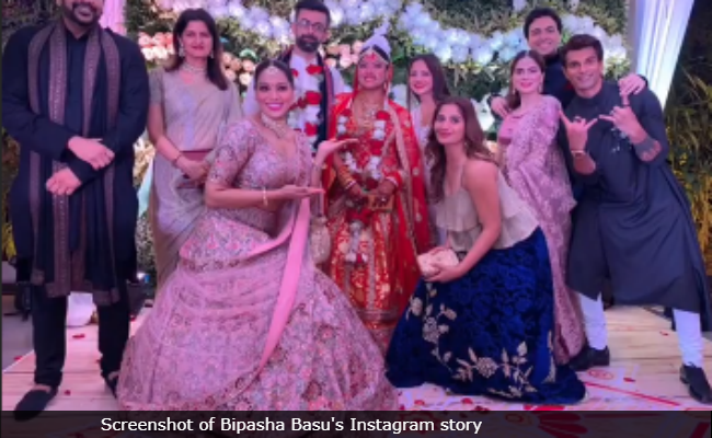 Trending: Pics From Bipasha Basu's Sister Vijayeta's Wedding Album