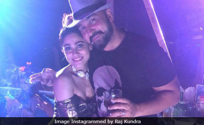Pics From Shamita Shetty's 40th Birthday In Phuket. Shilpa Shetty, Raj Kundra Post Wishes