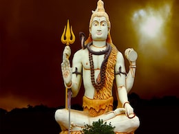 Maha Shivratri 2021: महाशिवरात्रि आज, इस विधि से करें पूजा, यहां जानिए शुभ मुहूर्त और पूजन सामग्री Maha Shivratri 2021: महाशिवरात्रि आज, इस विधि से करें पूजा, यहां जानिए शुभ मुहूर्त और पूजन सामग्री
