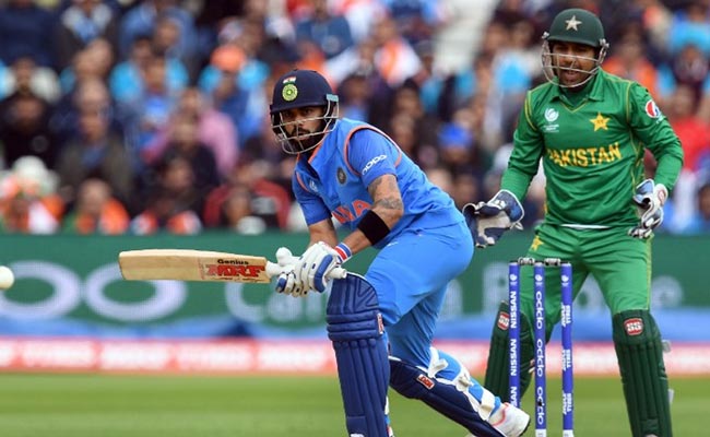 ऐसे भारतीय बल्लेबाज जिन्होंने वर्ल्डकप में पाकिस्तान के खिलाफ ठोका है शतक