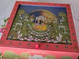 मुकेश अंबानी के बेटे आकाश अंबानी की शादी का कार्ड इस खास थीम पर है आधारित, मेहमान शेयर कर रहे हैं Video मुकेश अंबानी के बेटे आकाश अंबानी की शादी का कार्ड इस खास थीम पर है आधारित, मेहमान शेयर कर रहे हैं Video