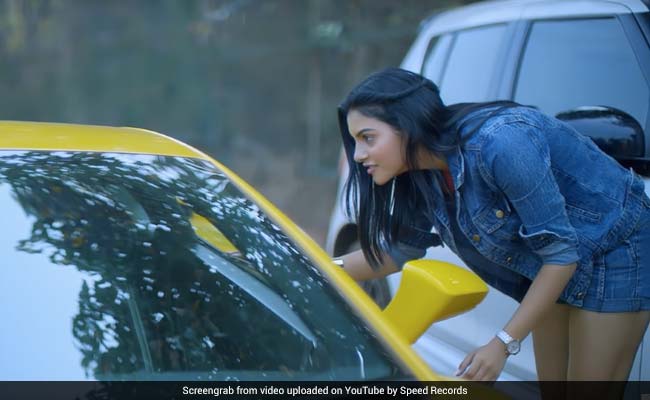 'लैंबोर्गिनी...' पंजाबी सॉन्ग का यूट्यूब पर जबरदस्त धमाका, 10 करोड़ बार देखा गया Video