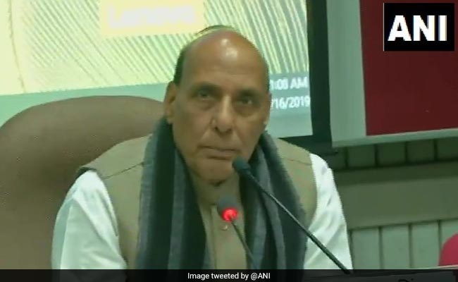 Pulwama Attack: सर्वदलीय बैठक में राजनाथ सिंह बोले- सुरक्षा बलों को पूरी छूट, कांग्रेस नेता ने उठाई यह मांग