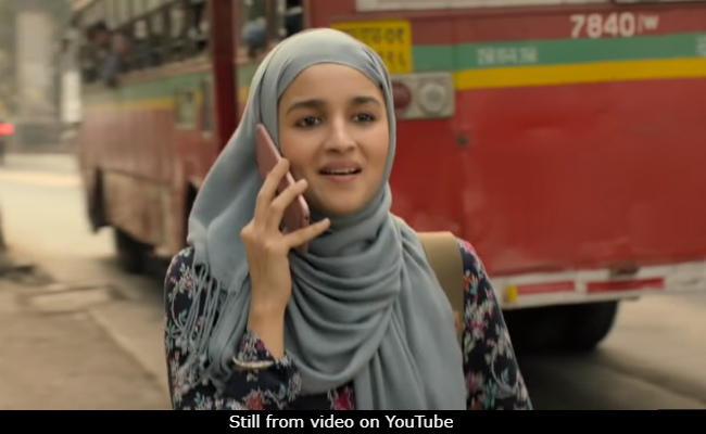 'Fully Fainting': Alia Bhatt Overwhelmed By Karan Johar's Post On <I>Gully Boy</i> And Safeena