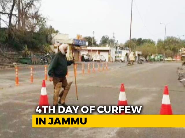 Curfew In Jammu Continues For Fourth Day After Pulwama Terror Attack