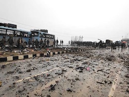 40 CRPF Men Killed In Worst Terror Attack On Forces In Kashmir, India Condemns Pakistan 40 CRPF Men Killed In Worst Terror Attack On Forces In Kashmir, India Condemns Pakistan