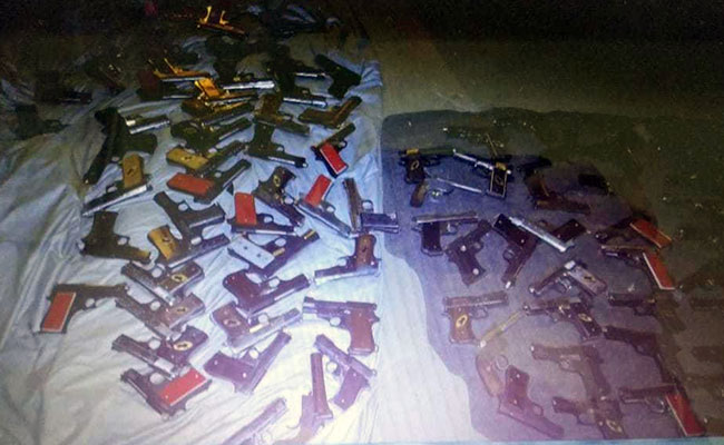 मध्यप्रदेश से हथियारों की दिल्ली में सप्लाई, 107 पिस्टल बरामद