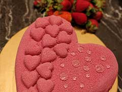 Strawberry Fraisier With Almond Dacquoise