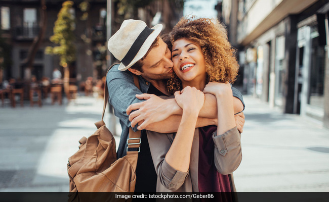 Happy Hug Day 2020: All You Need To Know About Hug Day