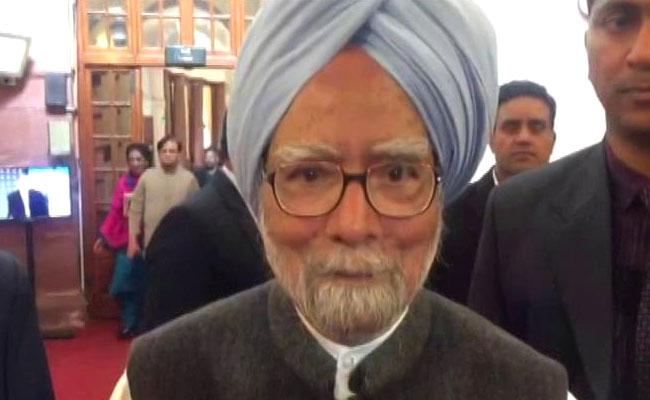 Manmohan Singh Critiques Budget, Says Farm, Tax Sops Will Impact Polls