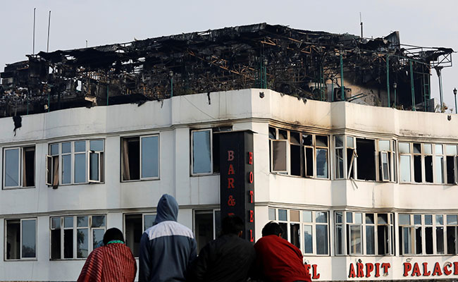Compensation For Families Of 17 Victims Of Delhi Hotel Fire; 2 Arrested
