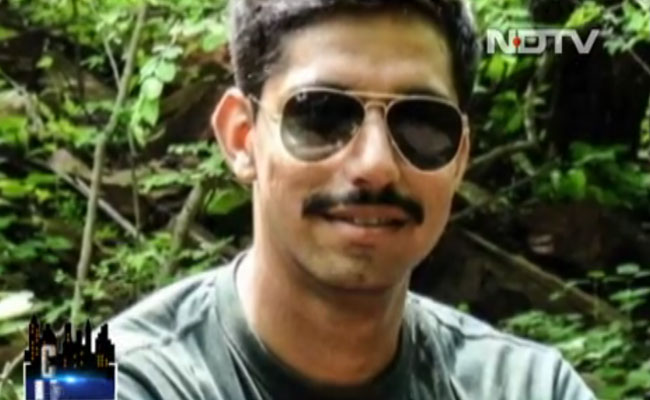 मिग क्रैश: कविता में छलका शहीद की पत्नी का दर्द, 'मेरे पति आसमान से गिरे और परिवार के सपने चकनाचूर हो गए'