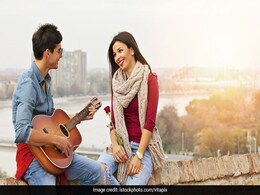 Valentine's Day 2019: 10 Romantic Songs To Get You In The Mood For Love Valentine's Day 2019: 10 Romantic Songs To Get You In The Mood For Love