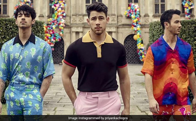 The Jonas Brothers Are Back With New Single <i>Sucker</i>