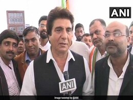 कांग्रेस नेता राज बब्बर बोले- पैर धोने से अच्छा होता कि पीएम मोदी सफाईकर्मियों को कुछ कपड़े दे देते कांग्रेस नेता राज बब्बर बोले- पैर धोने से अच्छा होता कि पीएम मोदी सफाईकर्मियों को कुछ कपड़े दे देते