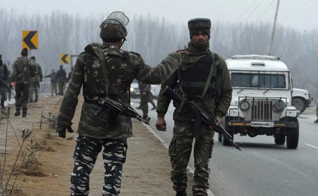 Pulwama Terror Attack: गुजरात के मंत्री बोले- भले ही लोकसभा चुनाव देरी से कराना पड़े, लेकिन पाकिस्तान पर हमला हो