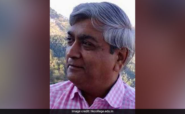 Gujarat College Principal Who Quit Over Jignesh Mevani Event Wins Praise