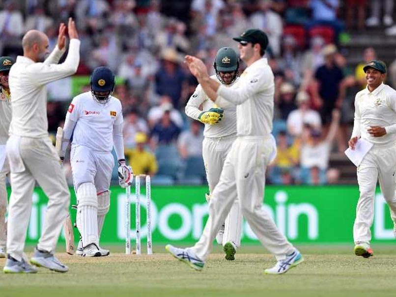 2nd Test: Dimuth Karunaratne Stretchered Off As Sri Lanka Chase Big Australia Total