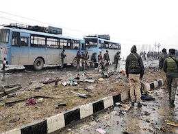 पुलवामा हमला: CRPF ने कहा- संकट में फंसे हर कश्मीरी के लिए हैं ‘मददगार’, जारी किए टोल फ्री नंबर पुलवामा हमला: CRPF ने कहा- संकट में फंसे हर कश्मीरी के लिए हैं ‘मददगार’, जारी किए टोल फ्री नंबर
