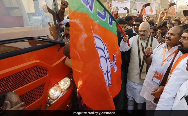 "U-Turn Chief Minister": Amit Shah Warns Chandrababu Naidu Against Return