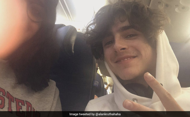 This Woman Sat Next To Timothee Chalamet On A Flight. Her Twitter Thread Is Gold