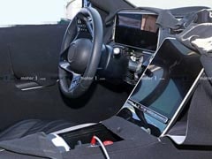 2020 Mercedes-Benz S-Class Spied With A Gigantic Touchscreen