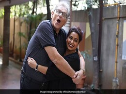 42 साल की महिला को 26 साल बड़े पुरुष से हुआ प्यार, जानिए दोनों की Love Story 42 साल की महिला को 26 साल बड़े पुरुष से हुआ प्यार, जानिए दोनों की Love Story
