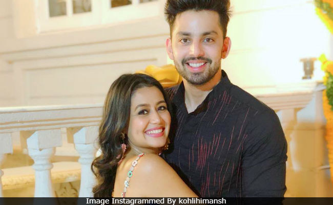 Neha Kakkar, Who Broke-Up With Himansh Kohli, Was Never 'Betrayed.' Read What She Tweeted