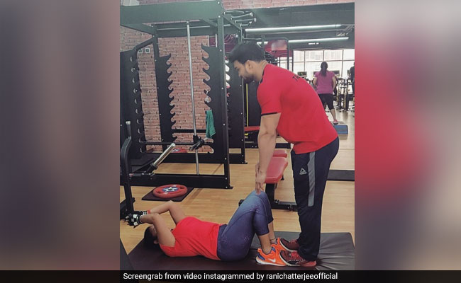 Bhojpuri Cinema: रानी चटर्जी फिटनेस के लिए जिम में यूं बहा रही हैं पसीना, मिनटों में वायरल हुआ Video