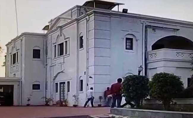 Pool Table, Italian Tiles At "7-Star Bungalow" Vacated By Tejashwi Yadav