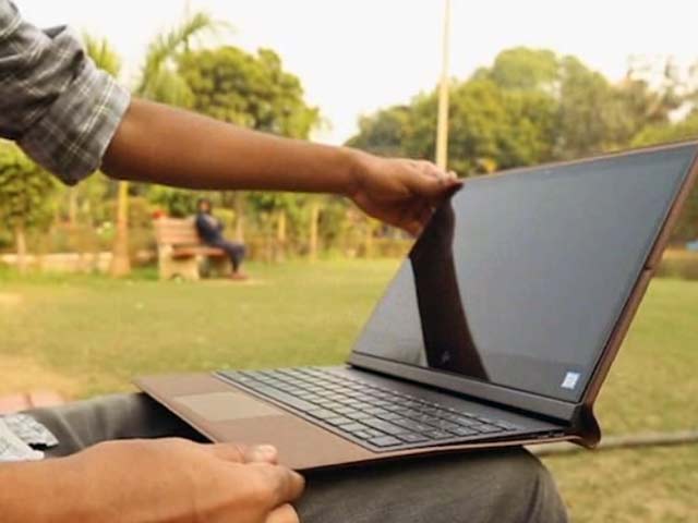 HP Laptops Walk the Ramp