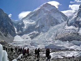 Indian Tectonic Plate Moving Below Himalayas Could Be Splitting Tibet: Study Indian Tectonic Plate Moving Below Himalayas Could Be Splitting Tibet: Study