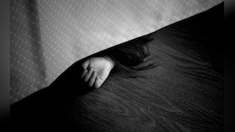 Rajasthan: 65 साल के बुज़ुर्ग और 20 साल की लड़की ने एक साथ कमरे में लगाई फांसी,&nbsp;पुलिस को मिला सुसाइड नोट