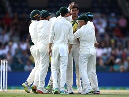 AUS vs SL, 2nd Test: ऑस्ट्रेलिया ने दूसरे ही दिन कसा श्रीलंका पर शिकंजा, मेजबानों के सामने 'यह बड़ी चुनौती' AUS vs SL, 2nd Test: ऑस्ट्रेलिया ने दूसरे ही दिन कसा श्रीलंका पर शिकंजा, मेजबानों के सामने 'यह बड़ी चुनौती'
