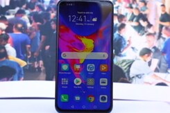 Cell Guru: Honor Throws A Punch Cell Guru: Honor Throws A Punch