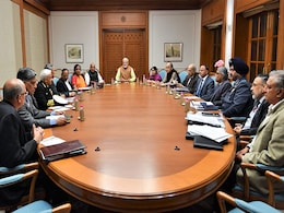 भारत-पाक में बढ़े तनाव के बीच PM मोदी की अध्यक्षता में हुई उच्च स्तरीय बैठक   भारत-पाक में बढ़े तनाव के बीच PM मोदी की अध्यक्षता में हुई उच्च स्तरीय बैठक