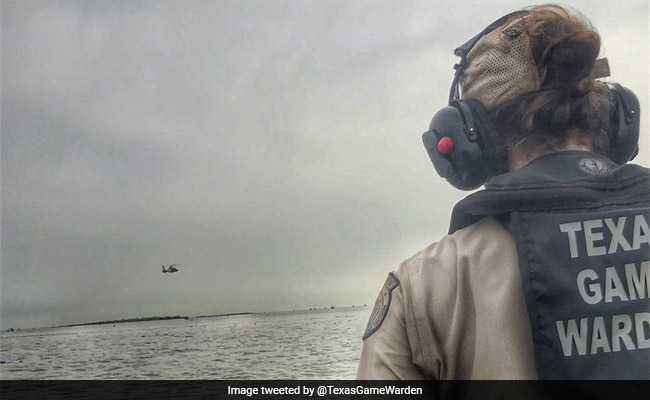 Cargo Plane With 3 Onboard Crashes Near Bay In Texas