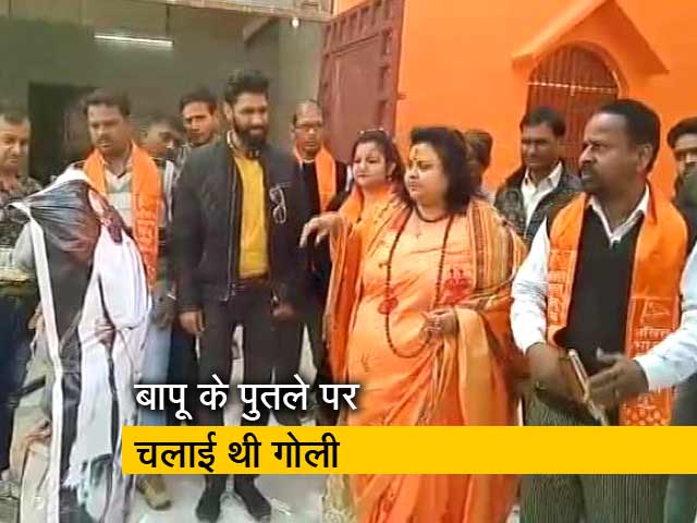 TOP News @ 8 AM: पूजा शकुन पांडे नोएडा से गिरफ्तार