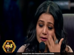 Neha Kakkar ब्रेकअप के बाद एक बार फिर हुईं इमोशनल,  वायरल Video में छलका दर्द Neha Kakkar ब्रेकअप के बाद एक बार फिर हुईं इमोशनल,  वायरल Video में छलका दर्द