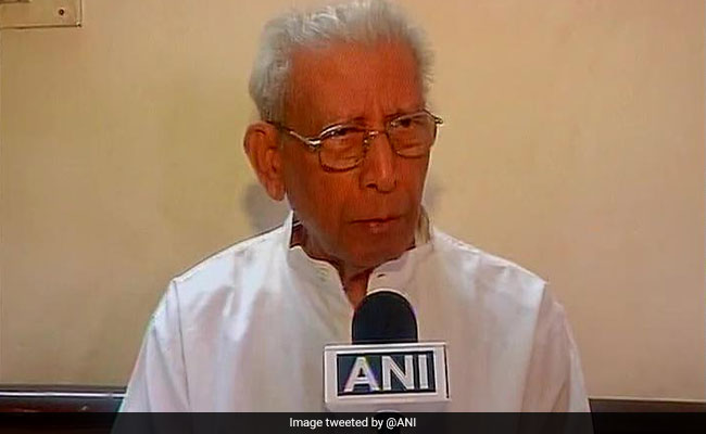 Tributes Pour In For Renowned Hindi Author Namvar Singh