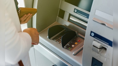 ATM से पैसे कट गए लेकिन कैश नहीं मिला? तुरंत कर लें यह काम, मिल जाएगा पूरा पैसा