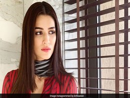 Kriti Sanon Clearly Loves Her Stripes. Get Her Look In These 5 Stylish Pieces Kriti Sanon Clearly Loves Her Stripes. Get Her Look In These 5 Stylish Pieces