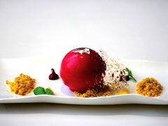 Strawberry Rasgulla Dome